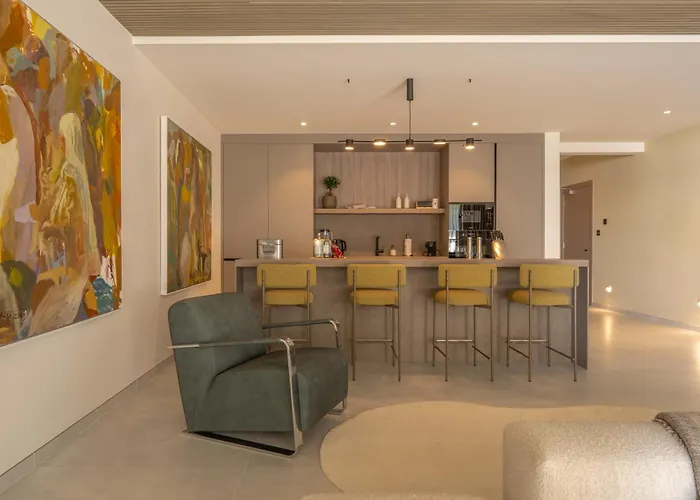 Azure By Homega - Valletta Views, Hot Tub, Sauna, Ferries Sliema