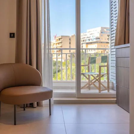 Azure By Homega - Valletta Views, Hot Tub, Sauna, Ferries