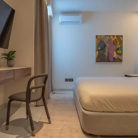 Azure By Homega - Valletta Views, Hot Tub, Sauna, Ferries Sliema