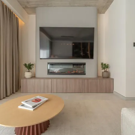 Apartment Azure By Homega - Valletta Views, Hot Tub, Sauna, Ferries *