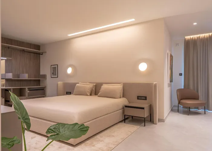 Spacious Retreat, Jacuzzi, Sauna & Valletta Views *