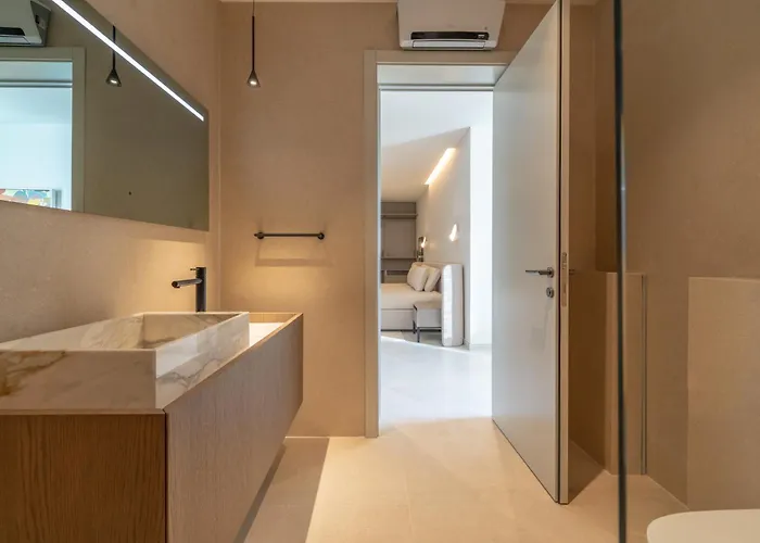 Azure By Homega - Valletta Views, Hot Tub, Sauna, Ferries Sliema