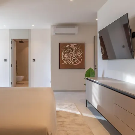 Azure By Homega - Valletta Views, Hot Tub, Sauna, Ferries *